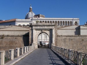 Porta Napoli (city gate)